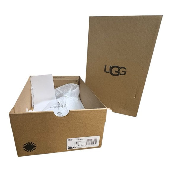 UGG LA Cloud Sport Slide Sandals Worn Once Size 8 Black Platform Logo Strap - Picture 8 of 10